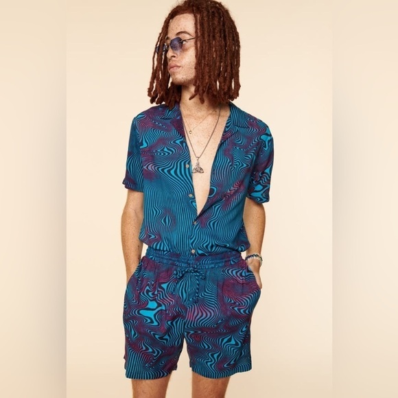 EARTHBOUND Other - Earthbound Trading Co. Psychedelic Wave Craft Shorts, Blue, Small, NWT